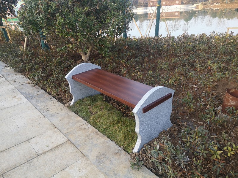 焦尾琴公園板凳_公園板凳